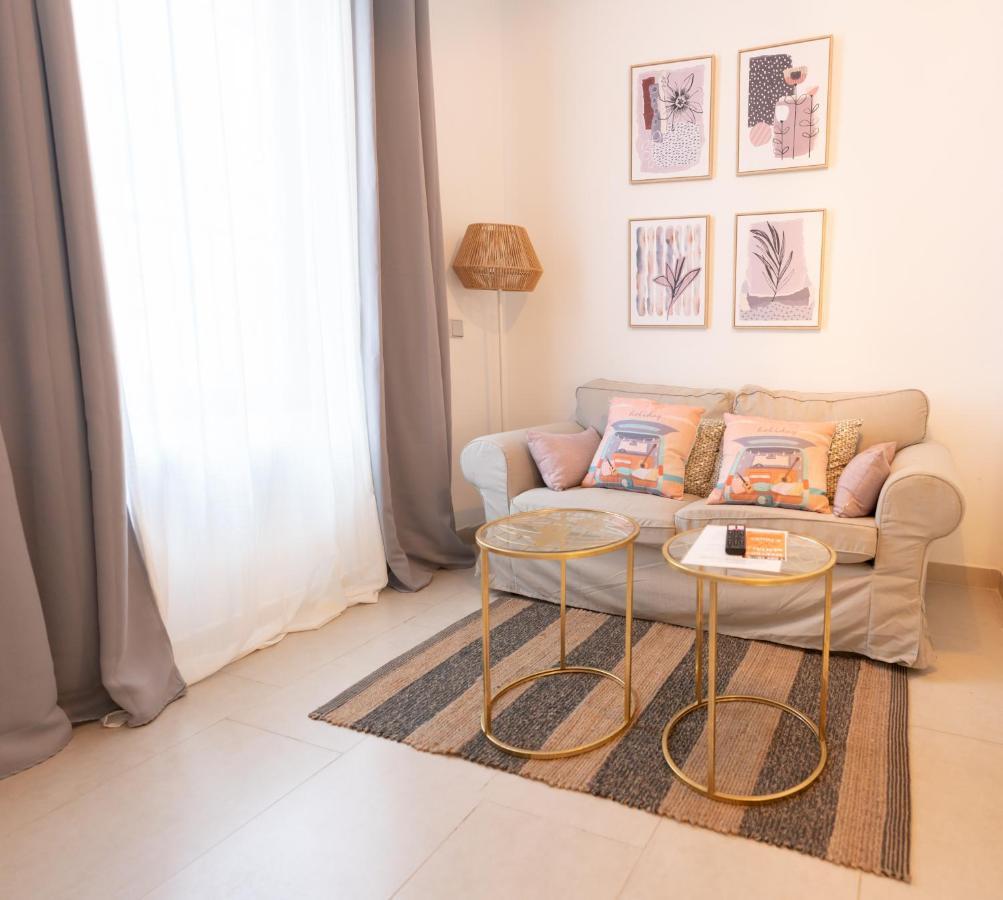 GoToSeville ALTAIR SUITES Extérieur photo