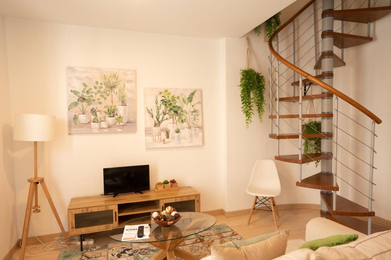 GoToSeville ALTAIR SUITES Extérieur photo